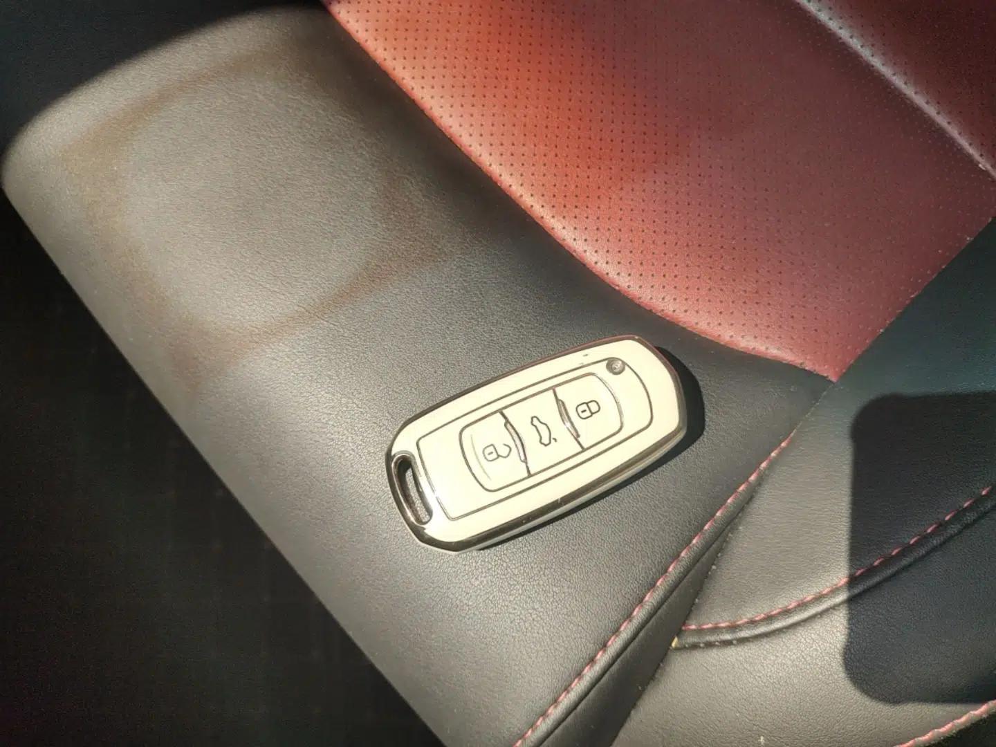 Geely Auto Vision S1 2019 Upgraded Model 1.5L CVT Luxury Version — миниатюра 22