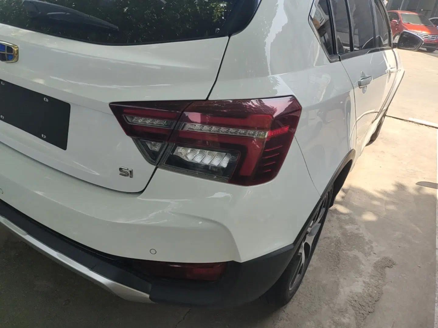 Geely Auto Vision S1 2019 Upgraded Model 1.5L CVT Luxury Version — миниатюра 8