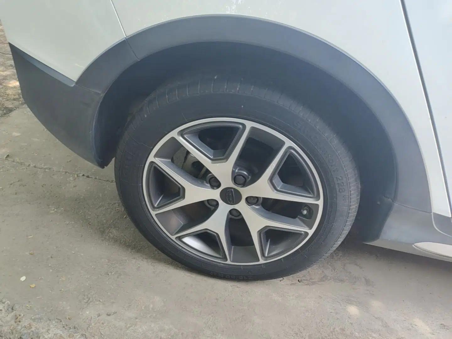 Geely Auto Vision S1 2019 Upgraded Model 1.5L CVT Luxury Version — миниатюра 10