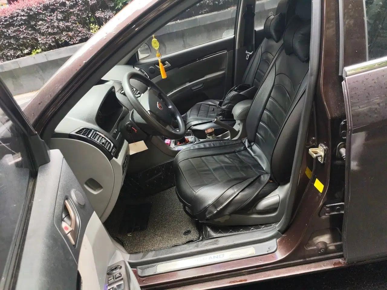 Geely Auto Classic Emgrand 2013 Sedan 1.5L Manual Entry-Level Model — миниатюра 16