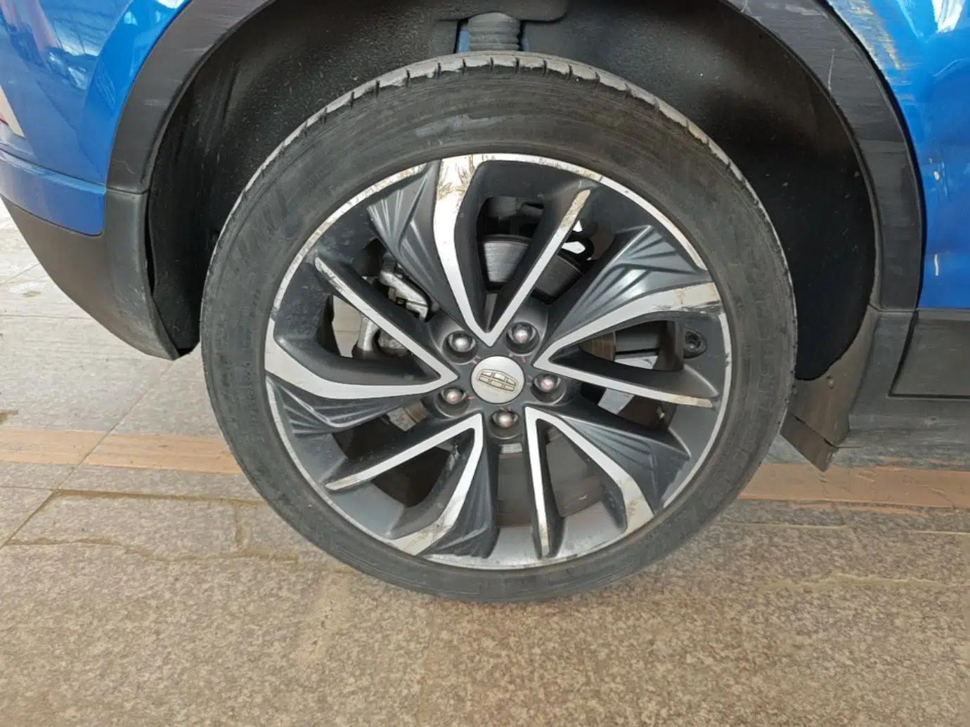 Geely Auto Emgrand GSe 2018 LingShang Model — миниатюра 10