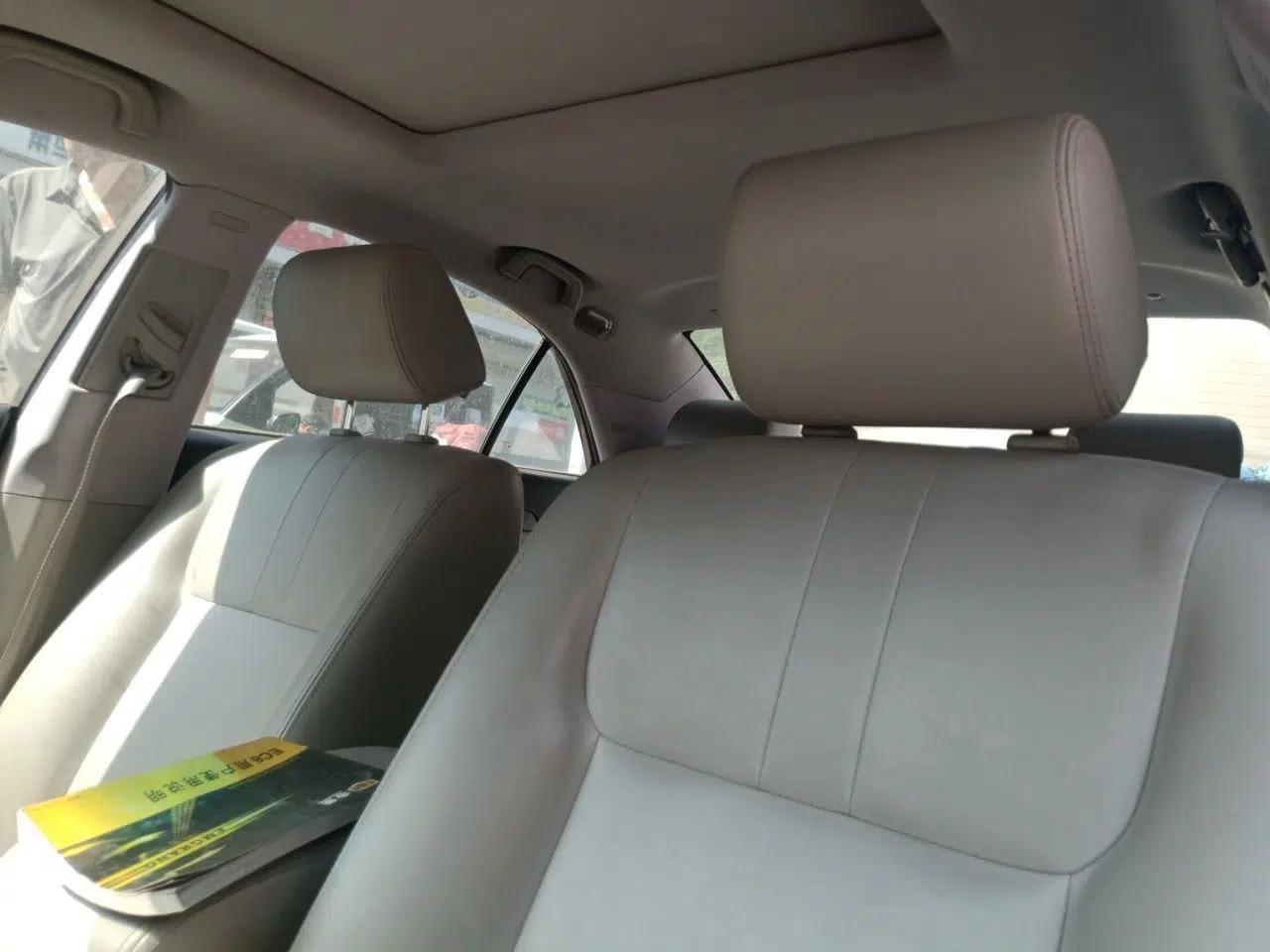 Geely Auto EC8 2013 2.0L Manual Elite Edition — миниатюра 16