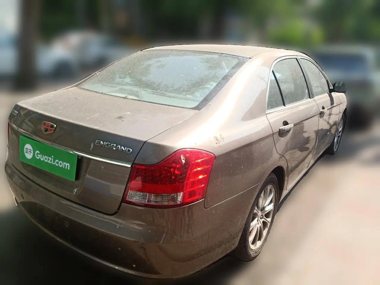 Geely Auto EC8 2013 2.0L Manual Elite Edition — миниатюра 6