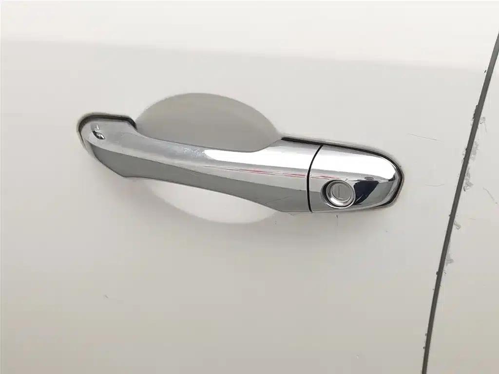Refine S5 2013 2.0L Manual Premium Edition — миниатюра 18