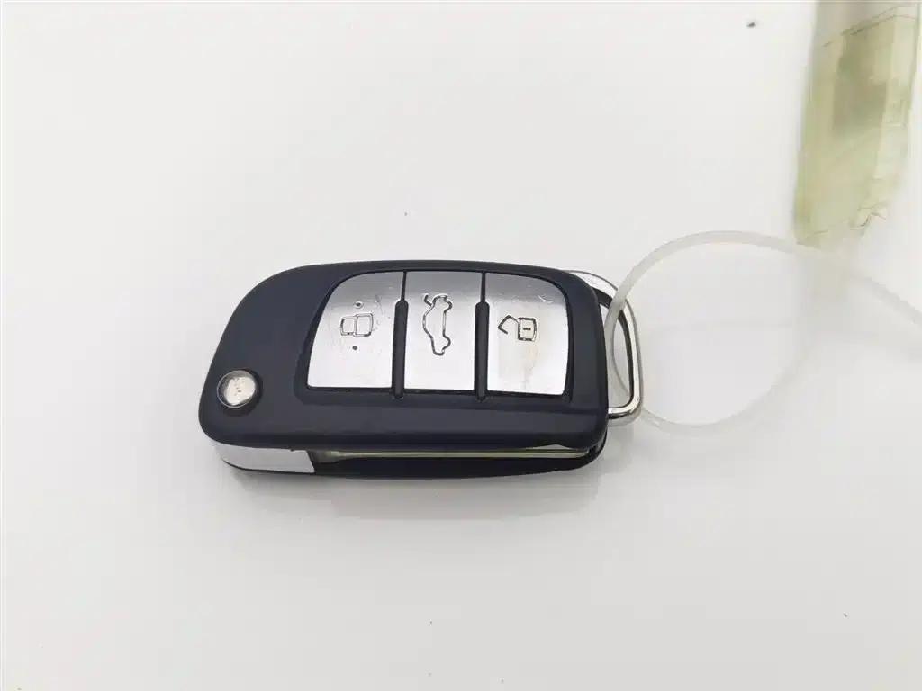 Refine S5 2013 2.0L Manual Premium Edition — миниатюра 19