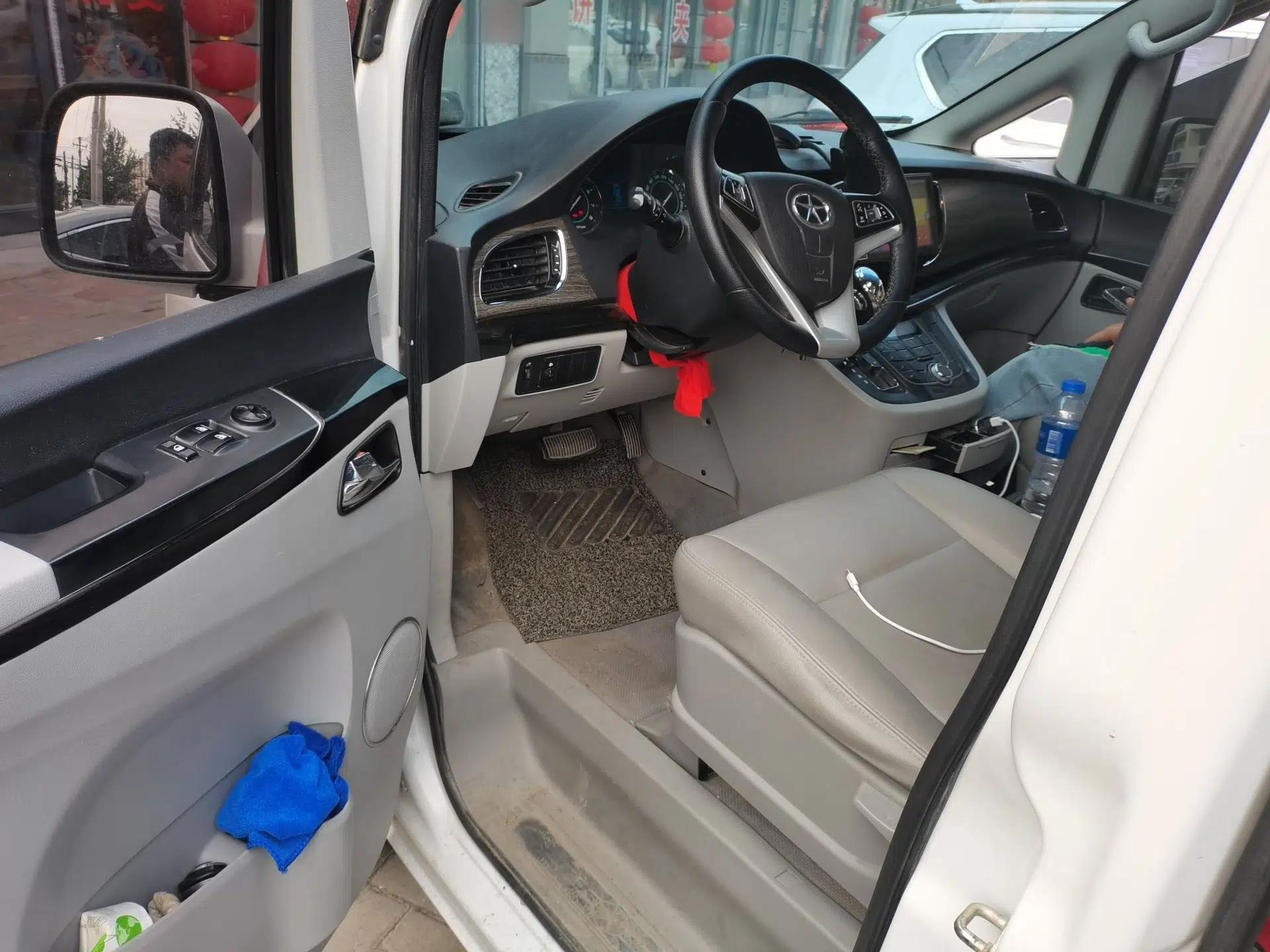 JAC Group Refine M5 2013 2.0T Gasoline Automatic Business Edition — миниатюра 17