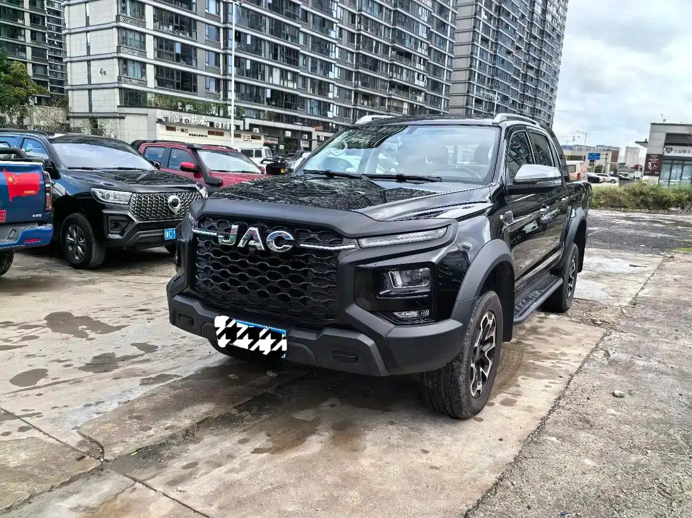 Hantu 2023 2.0T Automatic Diesel 2WD Elite Standard Duty Free — миниатюра 1