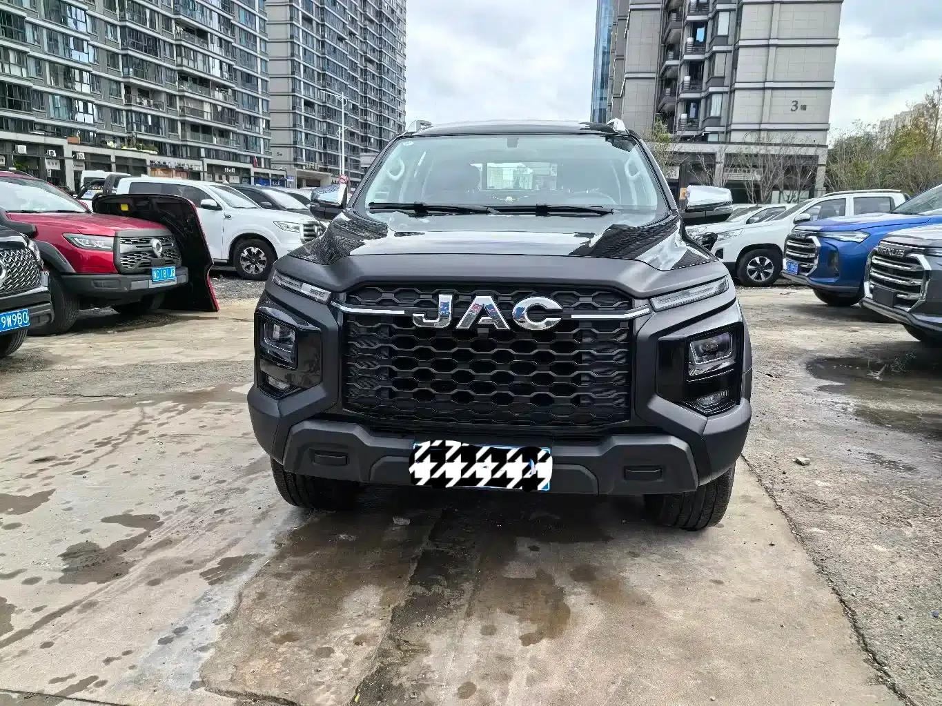 Hantu 2023 2.0T Automatic Diesel 2WD Elite Standard Duty Free — миниатюра 2