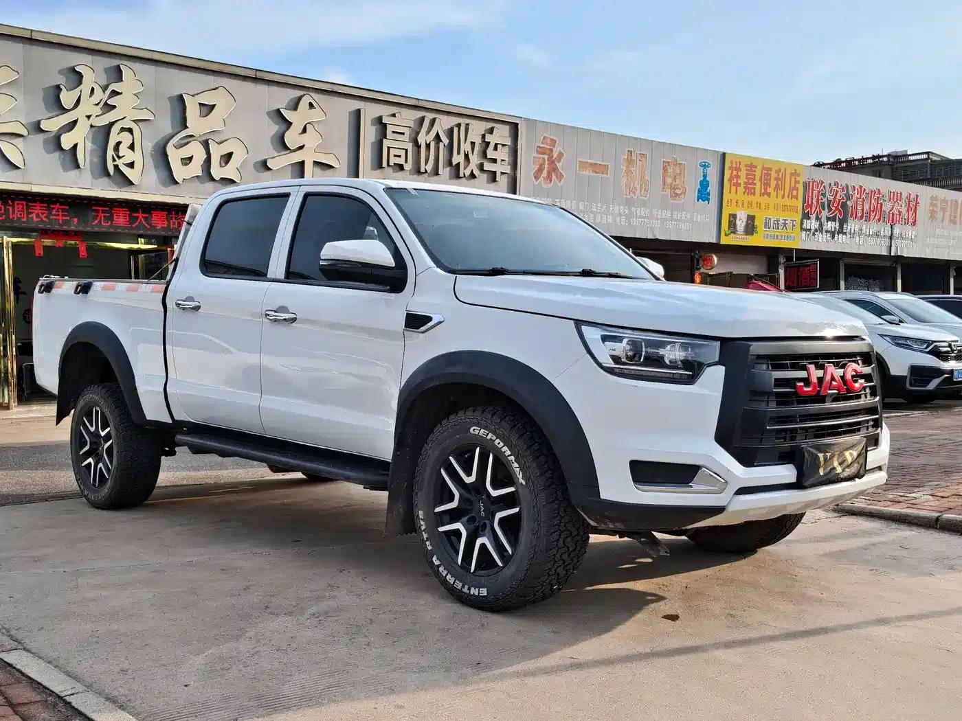 JAC T8 2021 2.0T PRO Diesel 2WD Elite Edition with Double Lane HFC4DB2-2E — миниатюра 2