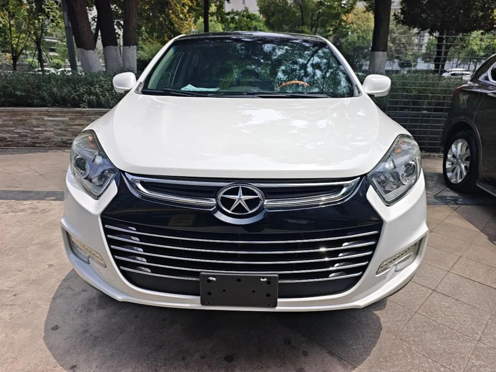 JAC Group Refine S5 2015 1.5T Automatic Luxury Model — миниатюра 2