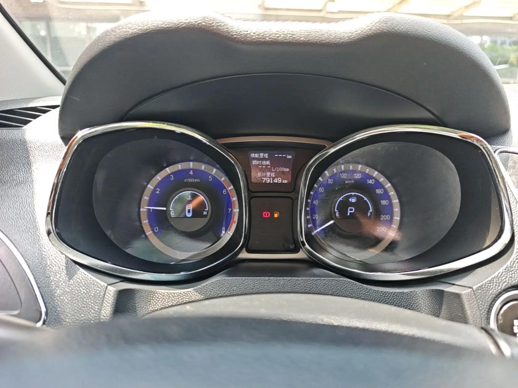 JAC Group Refine S5 2015 1.5T Automatic Luxury Model — миниатюра 15