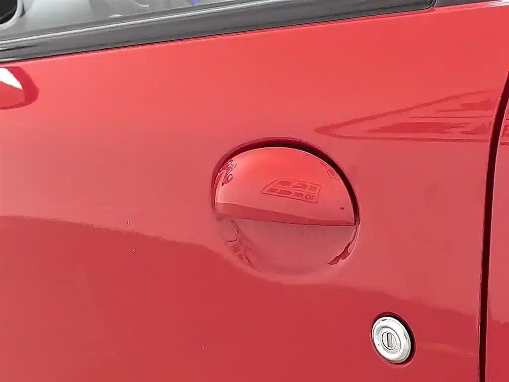 Yueyue 2014 J2 1.0L Luxury Edition — миниатюра 18