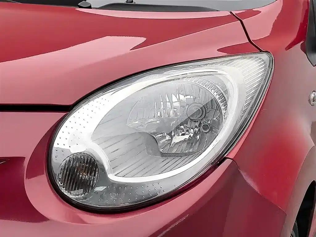 Yueyue 2014 J2 1.0L Luxury Edition — миниатюра 7