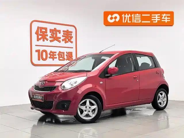 Yueyue 2014 J2 1.0L Luxury Edition