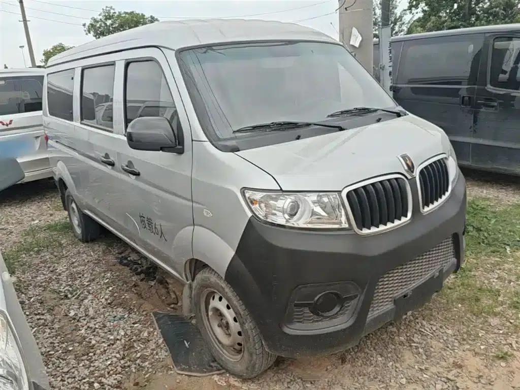 Xiaohaishi X30 2023 Model 1.5L Super Enjoyment Bus 5/6/7 Seats (No Air Conditioning) SWC15M — миниатюра 4