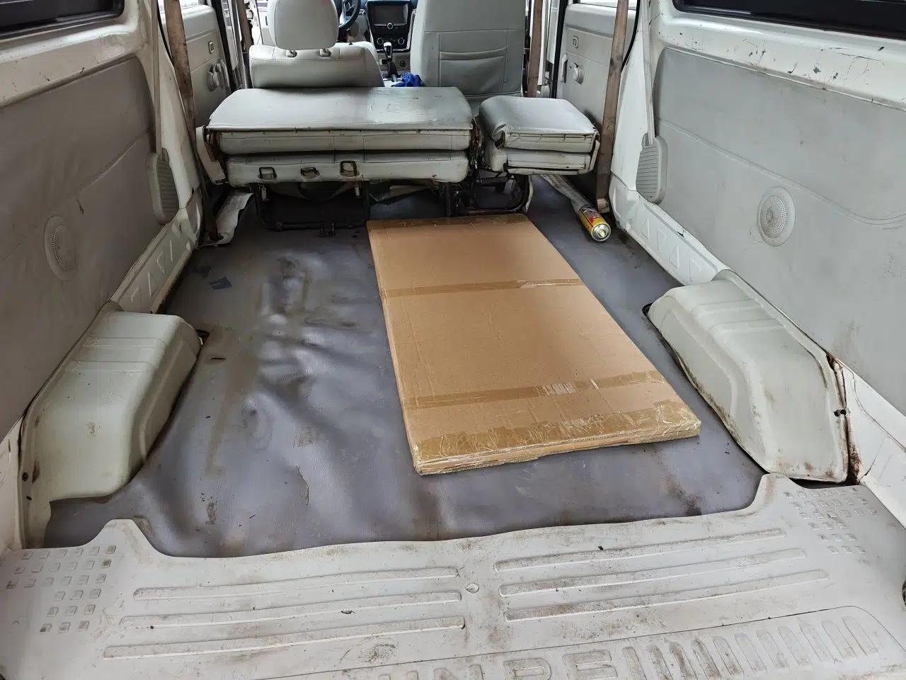 Jinbei New Hiace X30L 2016 1.3L Wealth Edition DLCG12 — миниатюра 20