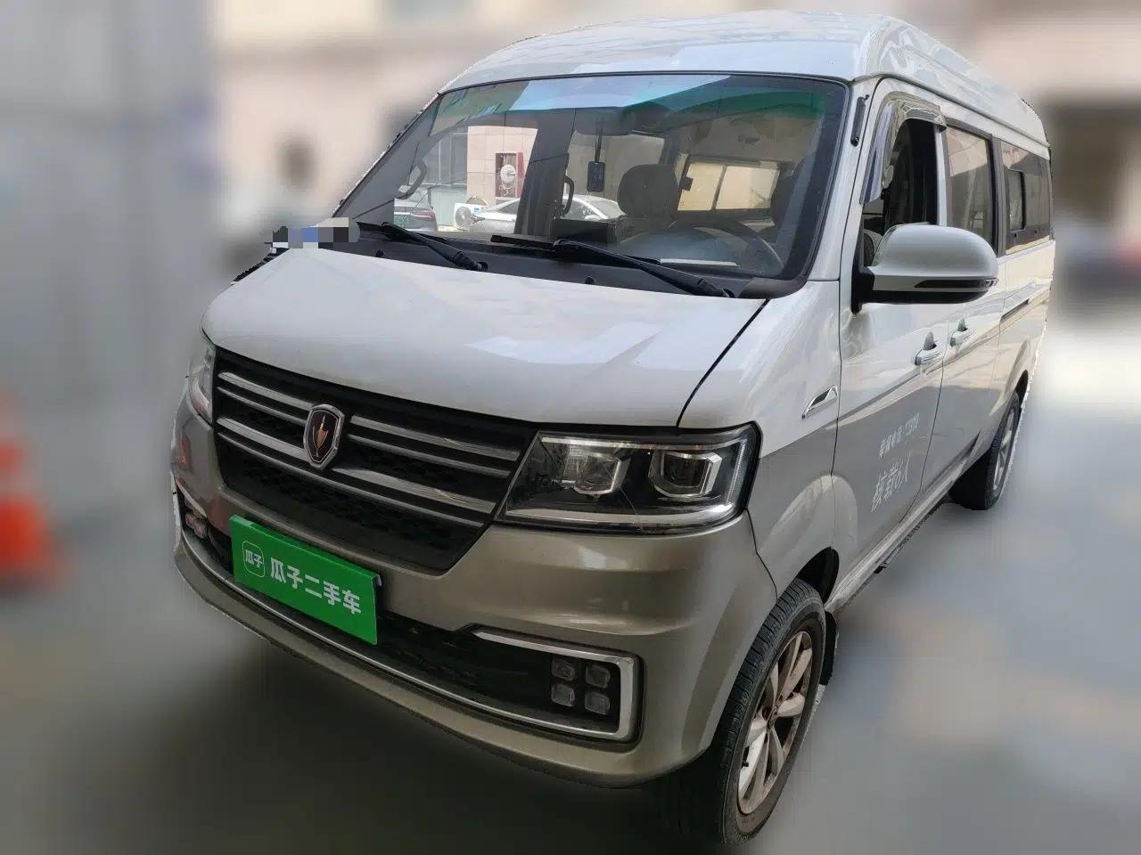 Jinbei Hiace X30 2021 1.5L Comfort Plus Central Air-Conditioned Van China VI Standard SWC15M — миниатюра 1