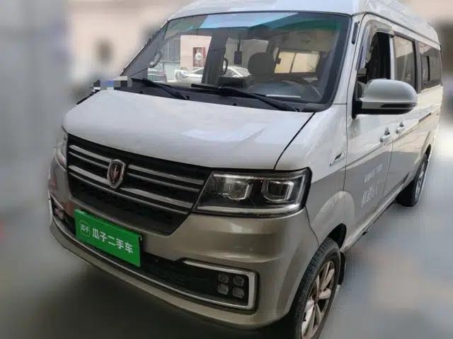 Jinbei Hiace X30 2021 1.5L Comfort Plus Central Air-Conditioned Van China VI Standard SWC15M