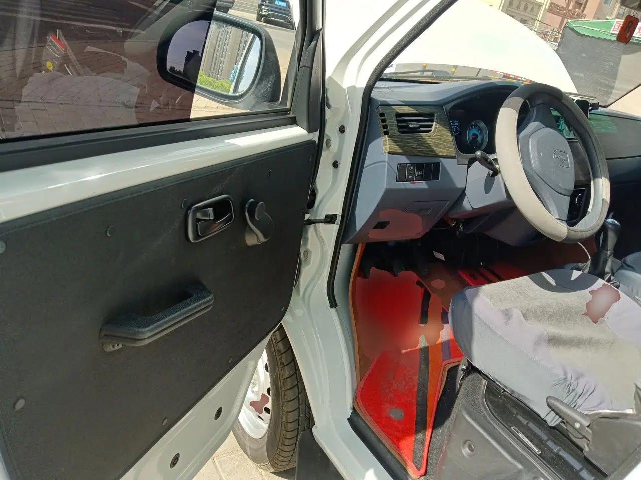 Jinbei Hiace X30 2023 1.5L Super-Comfortable Passenger Van 5/6/7-Seater Non-Air-Conditioned Version Model SWC15M — миниатюра 17