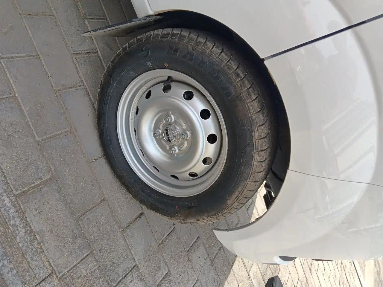 Jinbei Hiace X30 2023 1.5L Super-Comfortable Passenger Van 5/6/7-Seater Non-Air-Conditioned Version Model SWC15M — миниатюра 8
