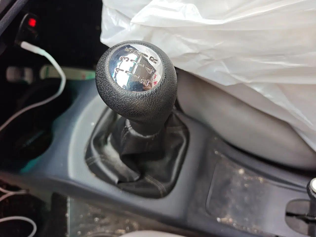 Jinbei Hiace X30 2021 1.5L Standard Model Central Air Conditioning EPS Version Bus China VI Emission Standard SWC15M — миниатюра 15