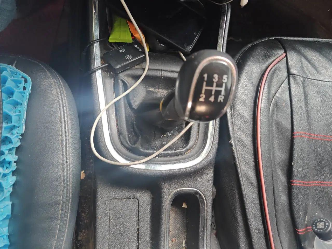 Jinbei Gold Hiace 2021 1.5L Passenger Vehicle Travel Lion 5-Seater — миниатюра 15