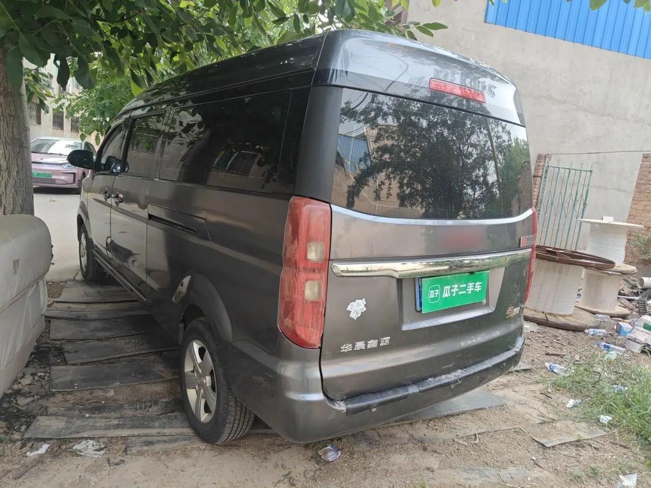 Jinbei Gold Hiace 2021 1.5L Passenger Vehicle Travel Lion 5-Seater — миниатюра 4