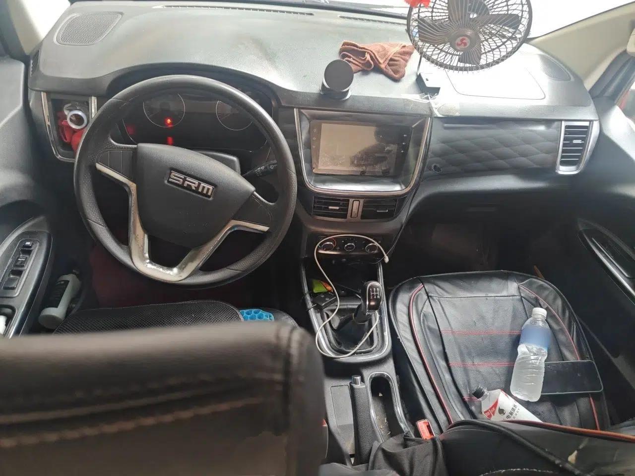 Jinbei Gold Hiace 2021 1.5L Passenger Vehicle Travel Lion 5-Seater — миниатюра 10