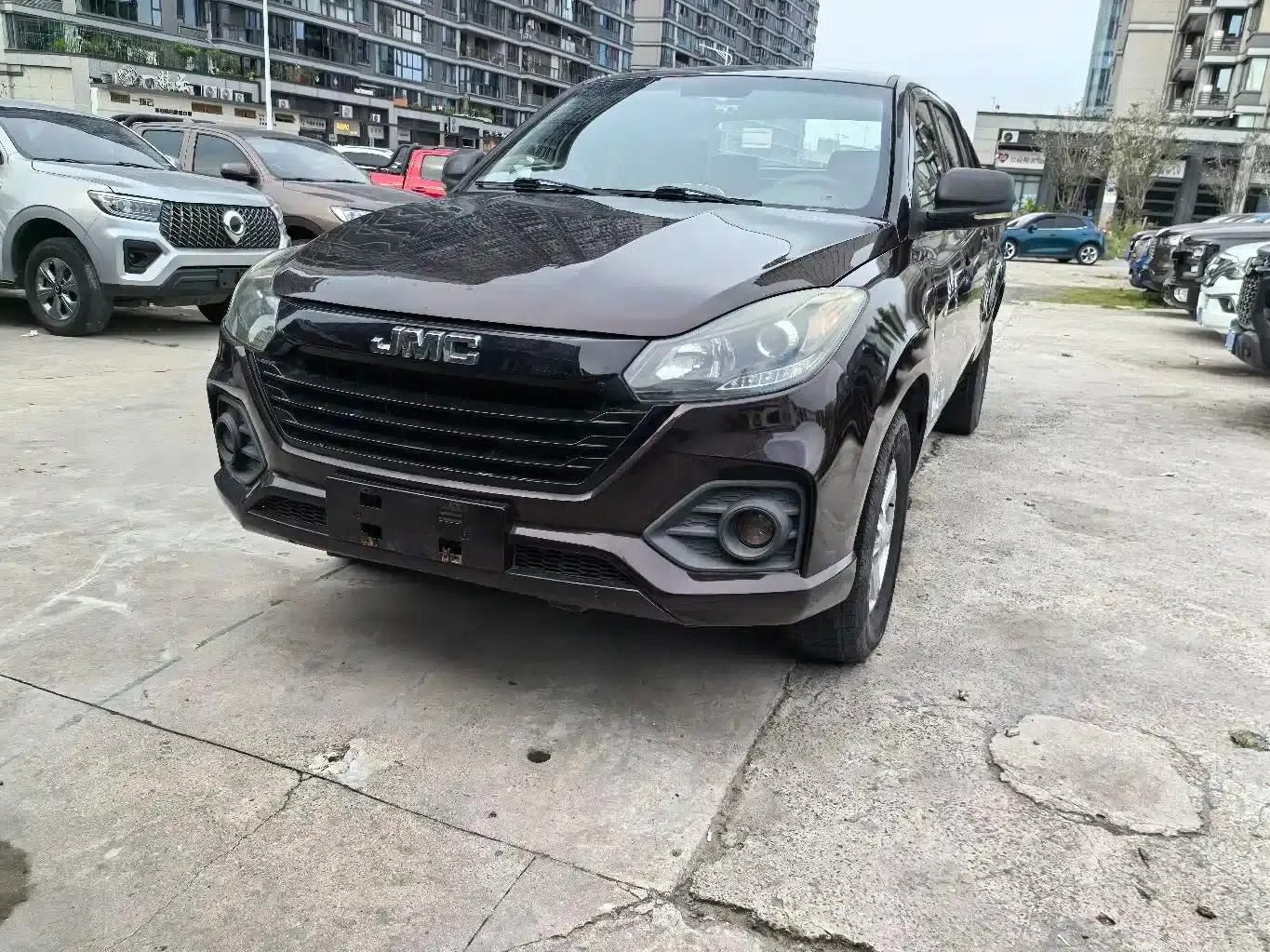 Baodian 2020 2.5T Diesel 4WD Comfort Edition Long Wheelbase JX4D25A6L — миниатюра 1