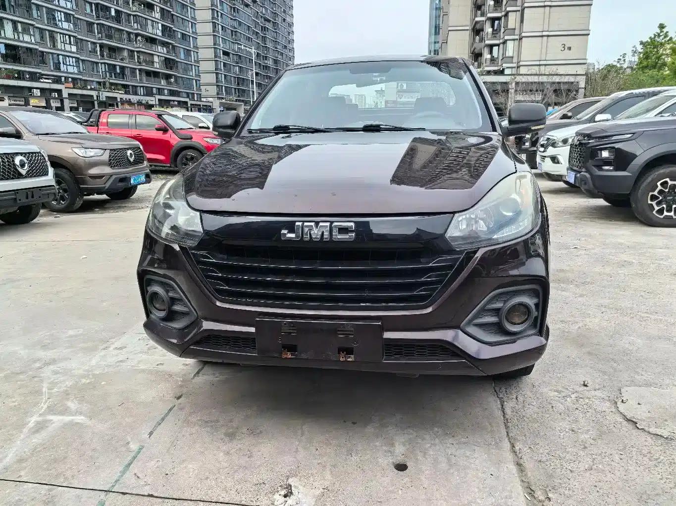 Baodian 2020 2.5T Diesel 4WD Comfort Edition Long Wheelbase JX4D25A6L — миниатюра 2