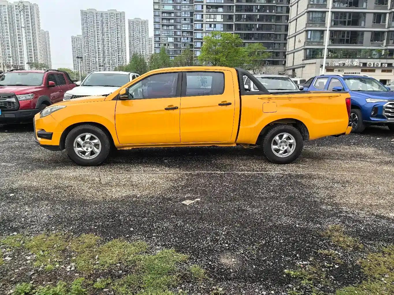 Yuhu 5 2019 2.0T Diesel Manual 2WD Classic (China VI Emission Standard, Long Wheelbase) — миниатюра 4