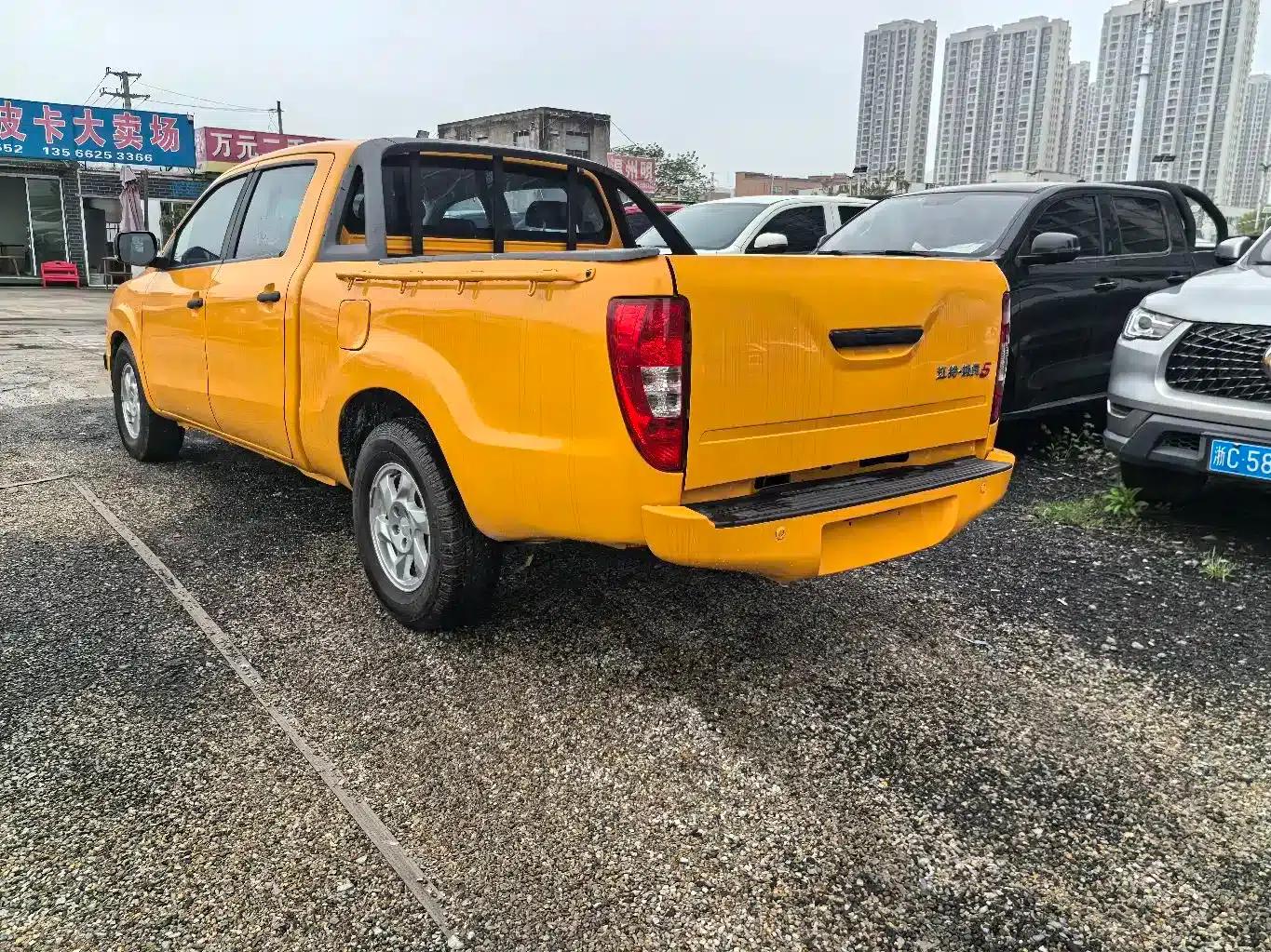 Yuhu 5 2019 2.0T Diesel Manual 2WD Classic (China VI Emission Standard, Long Wheelbase) — миниатюра 5