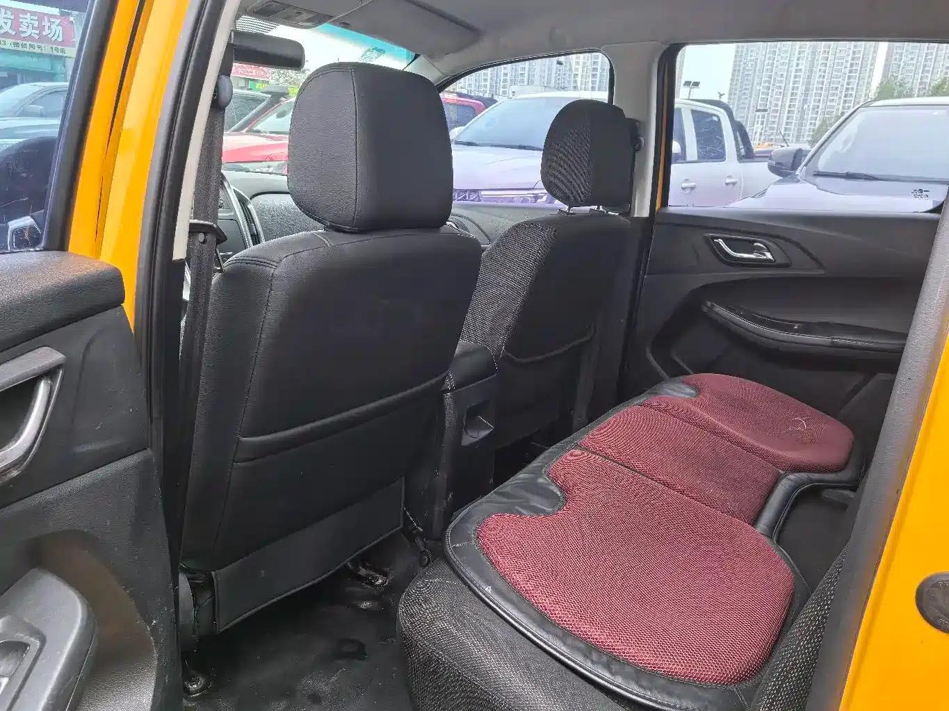 Yuhu 5 2019 2.0T Diesel Manual 2WD Classic (China VI Emission Standard, Long Wheelbase) — миниатюра 9