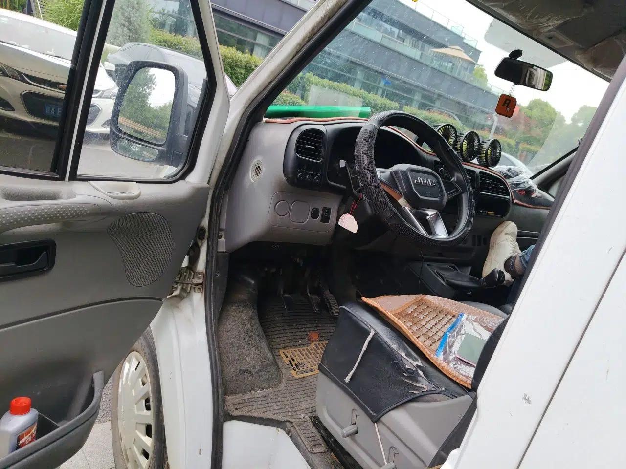 JMC Transit 2019 2.8T Commercial Version Short Wheelbase Mid-Roof 6-Seater China VI JX493 — миниатюра 17