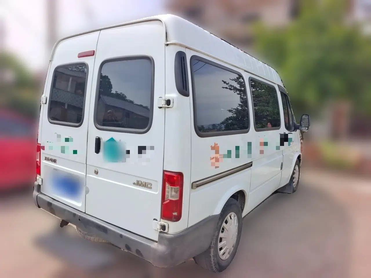 JMC Transit 2019 2.8T Commercial Version Short Wheelbase Low Roof 6-Seater China VI Emission Standard JX493 — миниатюра 6