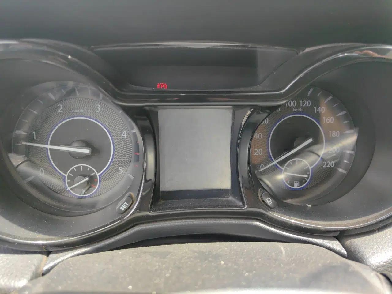 JMC Yusheng S350 2013 2.4T Automatic 2WD Diesel Ultra-Luxury 5-Seater — миниатюра 12