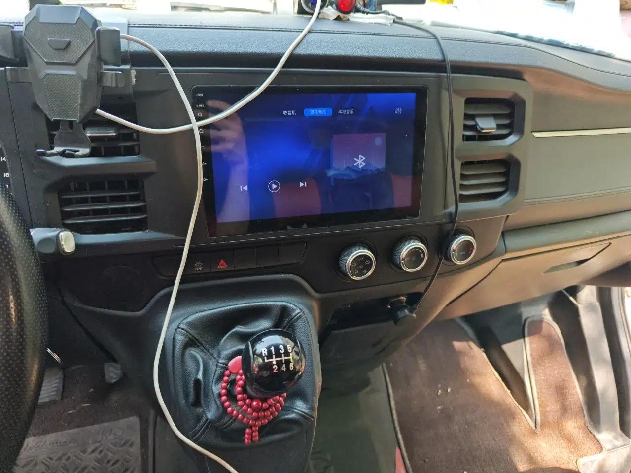 JMC Fushun 2022 2.0T Manual Van with Mid-Roof High Roof and 3 Seats — миниатюра 14