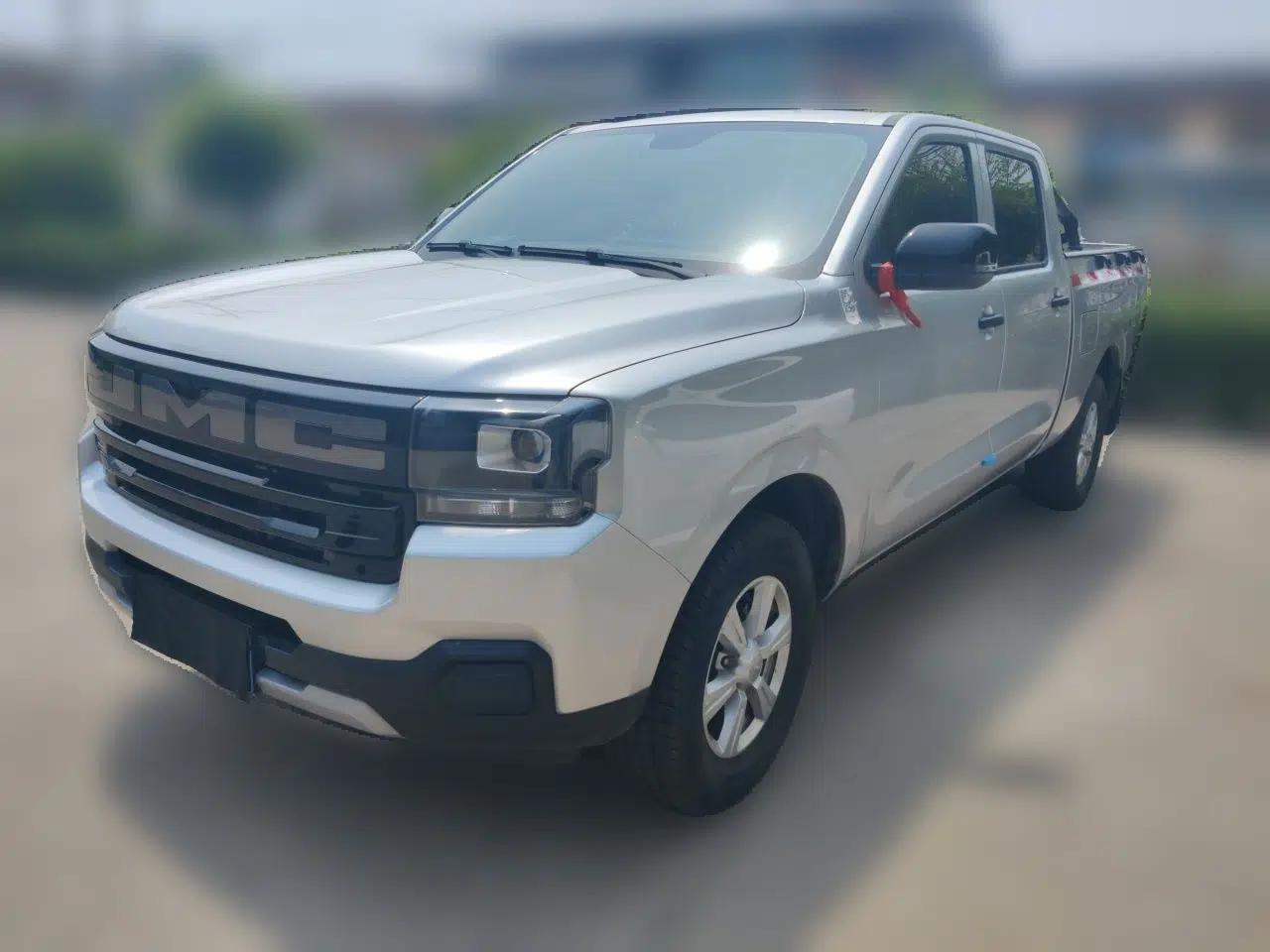 JMC Baodian 2025 2.5T Manual Diesel 4x4 Long Wheelbase Flat-Base Cargo Bed — миниатюра 1