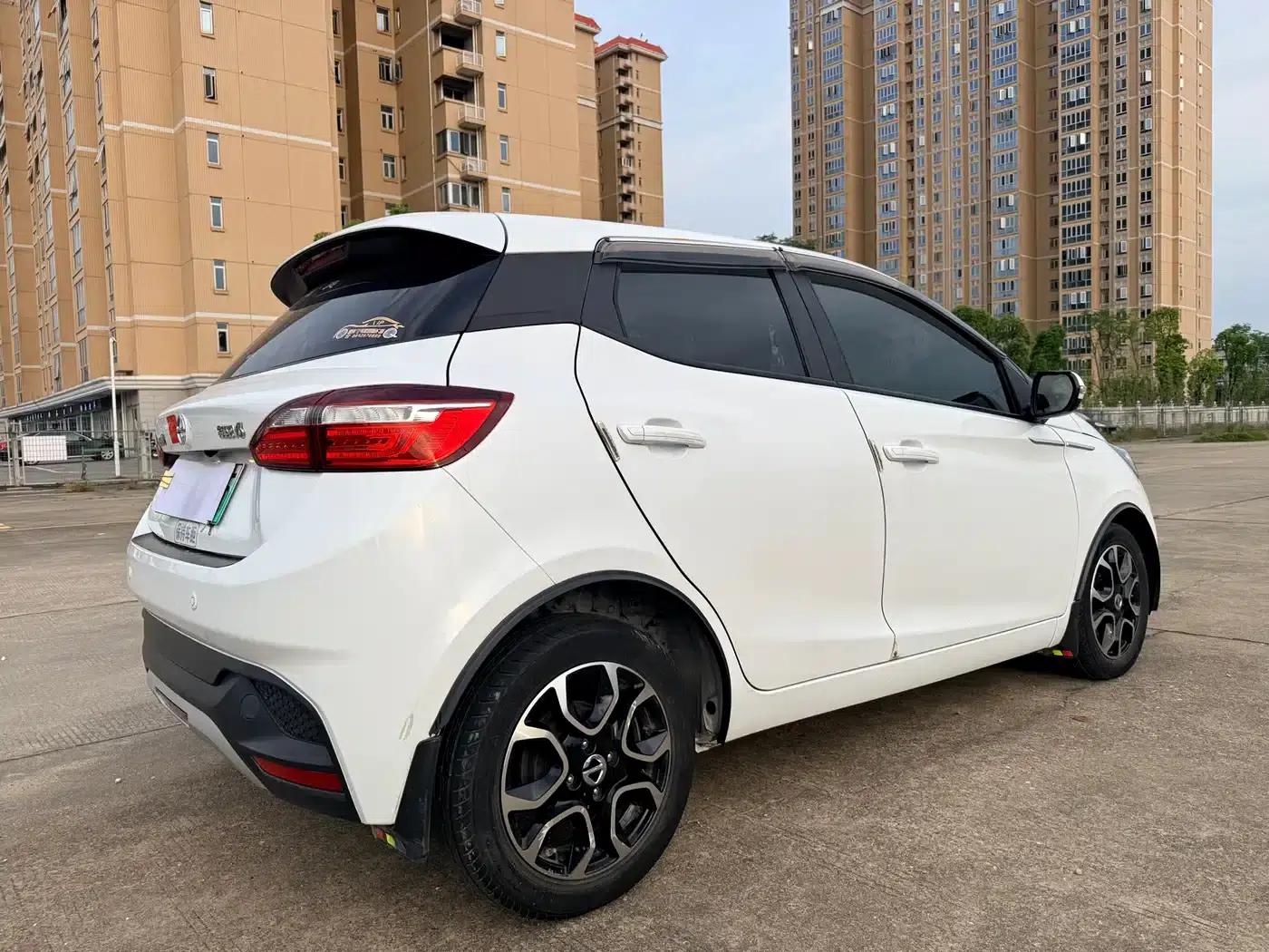 Yizhi EV3 2022 Model: Little Radar Runner — миниатюра 5