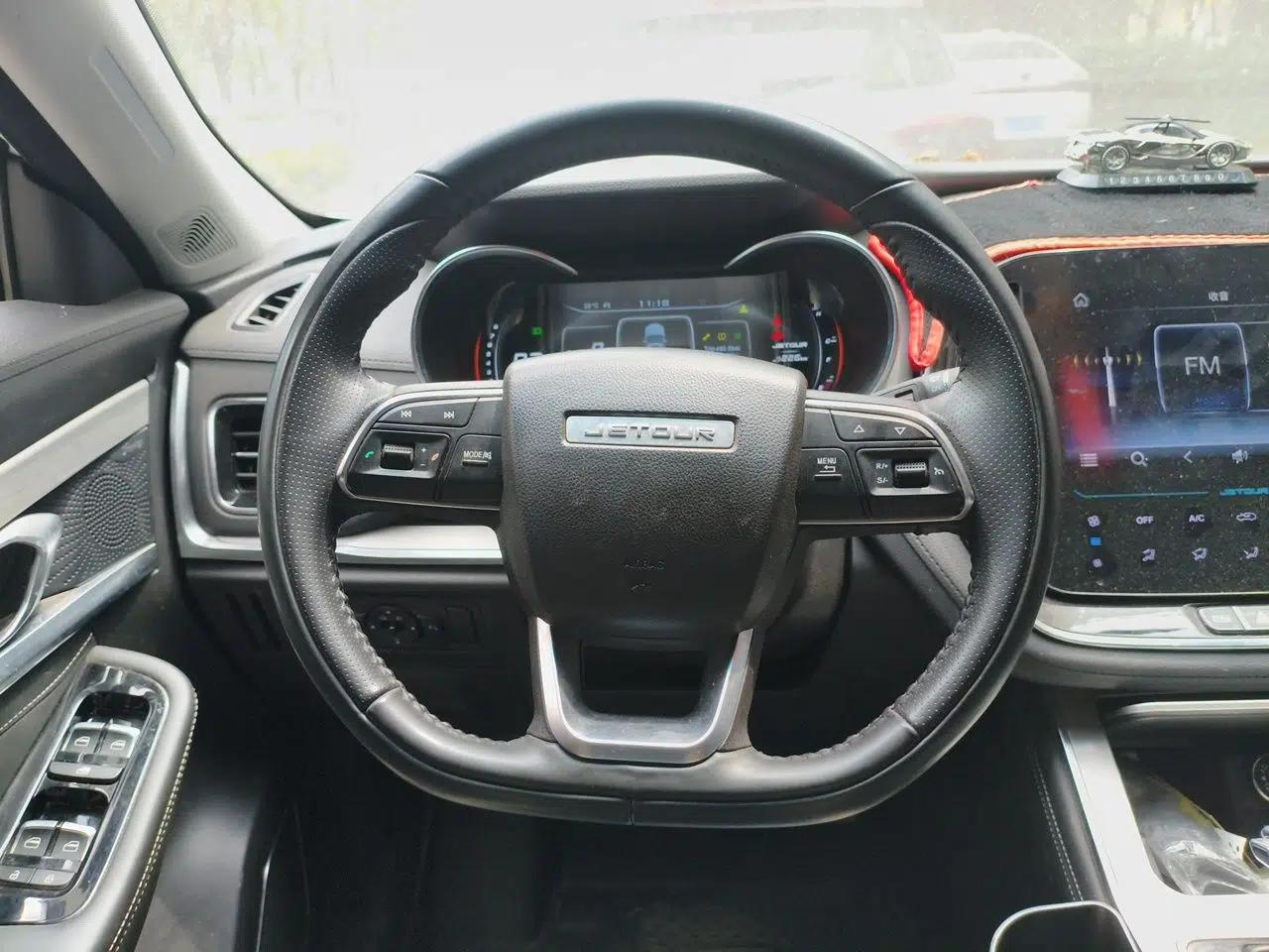 JETOUR X70 2020 1.5T DCT Yuexing Edition 6 Seats — миниатюра 11