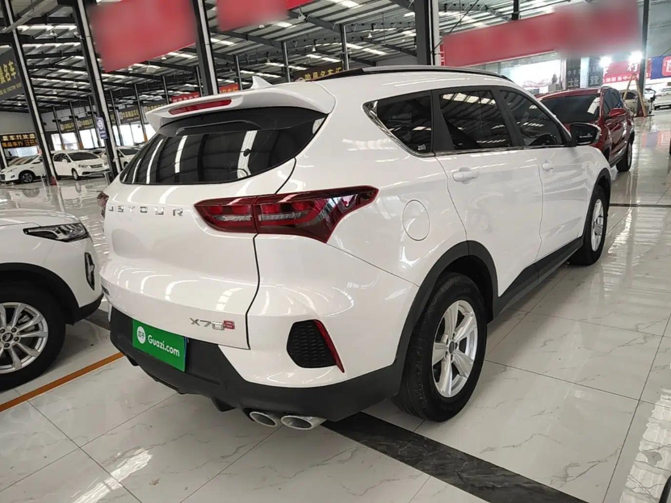 JETOUR X70S 2022 1.5T Manual Fanghua Edition 5 Seats — миниатюра 6