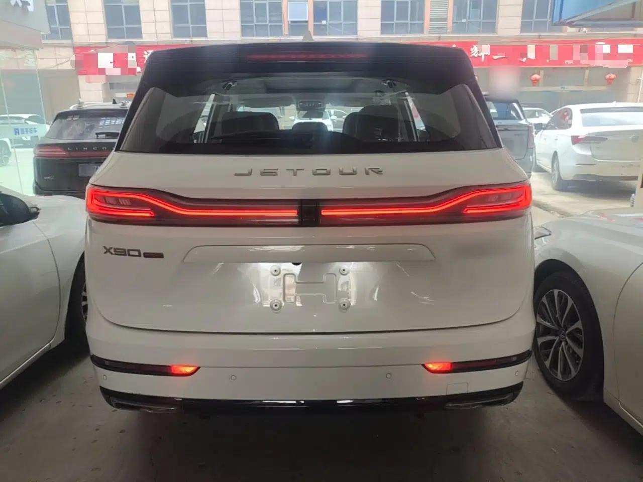 JETOUR X90 PRO 2026 Model 2.0T DCT Elite Edition 5-seater — миниатюра 5