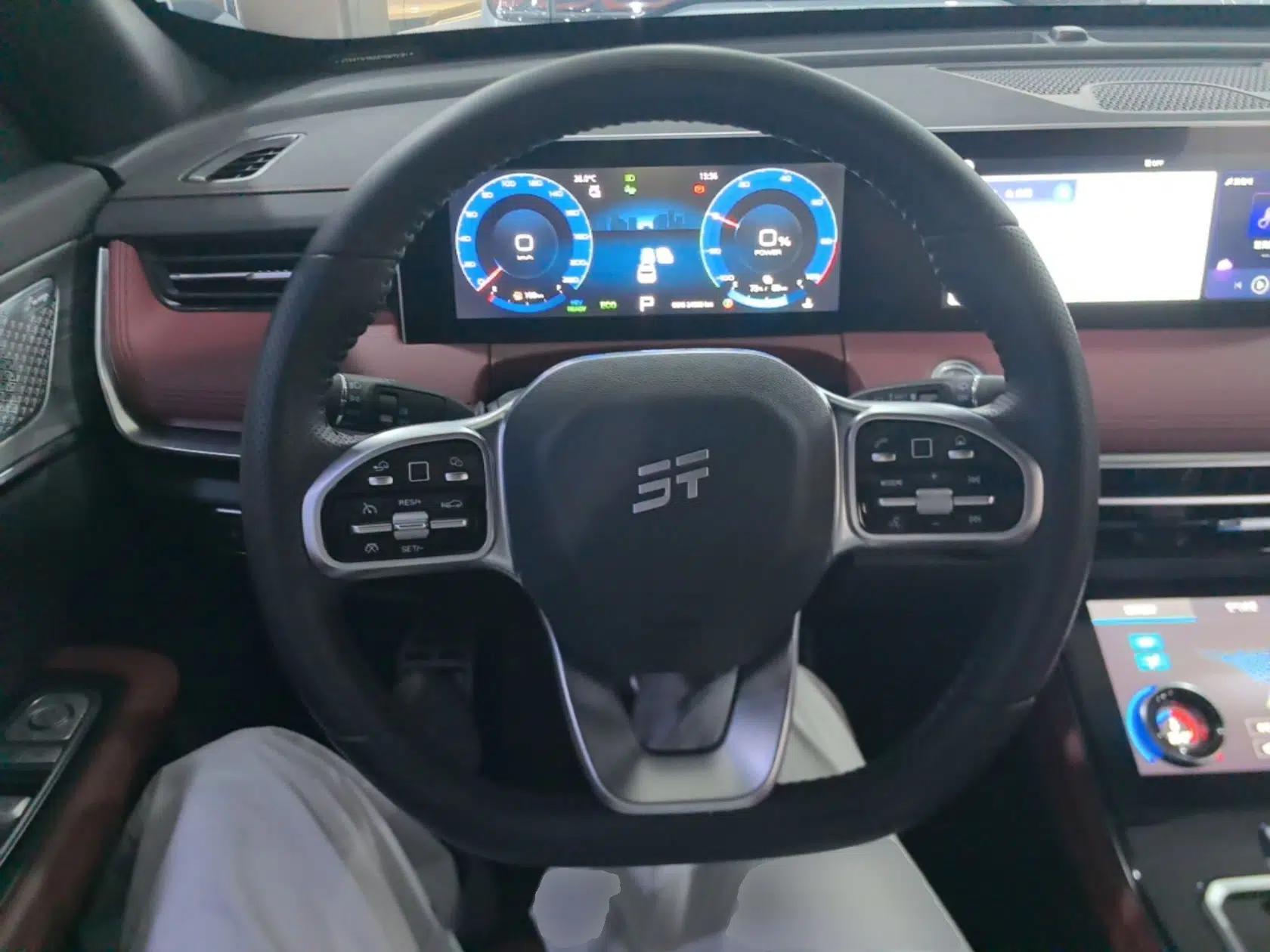JETOUR X70 C-DM 2024 Far Voyage PRO 5-Seater — миниатюра 14