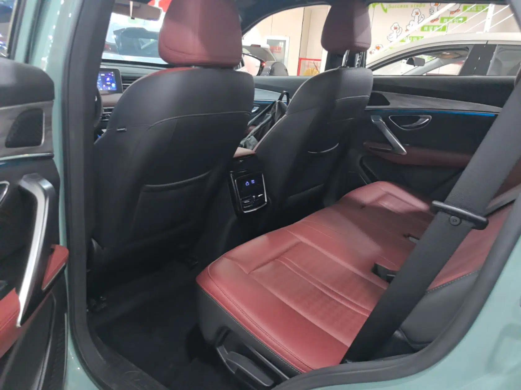 JETOUR X70 C-DM 2024 Far Voyage PRO 5-Seater — миниатюра 20