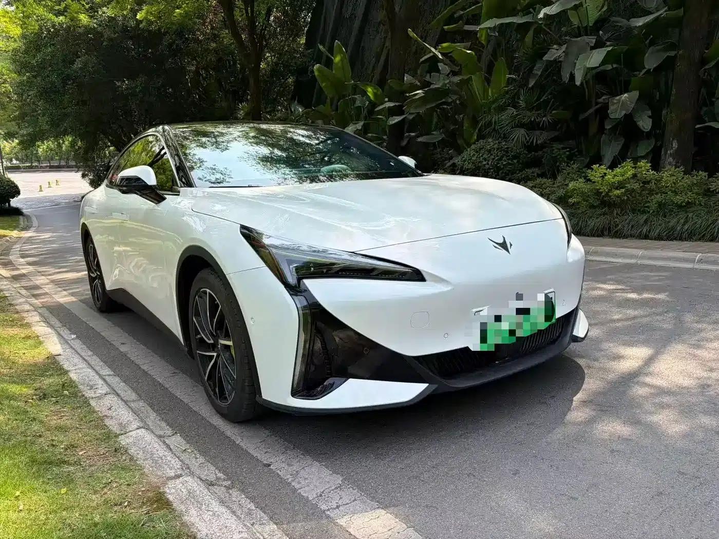 Jihu Alphard S5 2024 Model 560MAX 185kW — миниатюра 3