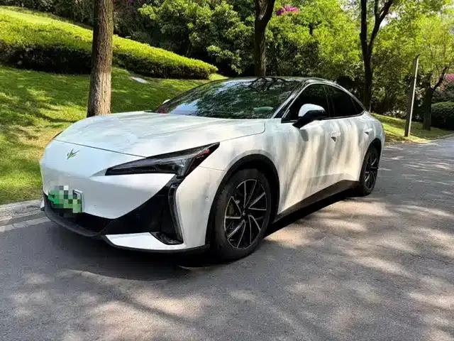 Jihu Alphard S5 2024 Model 560MAX 185kW
