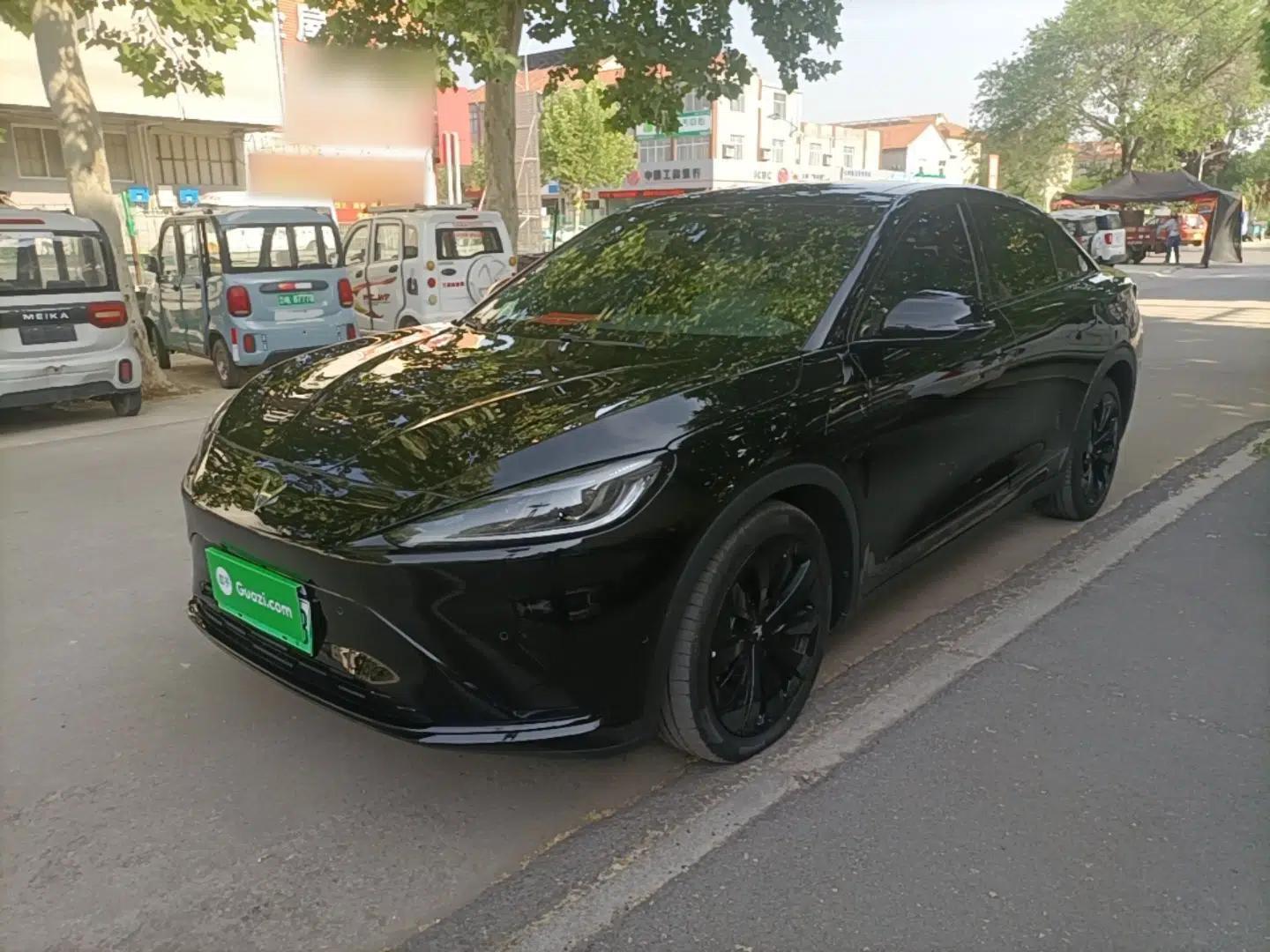 ARCFOX Alpha S 2023 603D Forest Edition 320kW — миниатюра 1