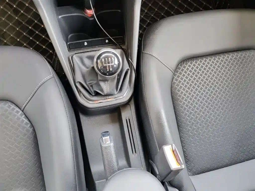 Jetta VA3 2021 1.5L Manual Enjoy Edition — миниатюра 14