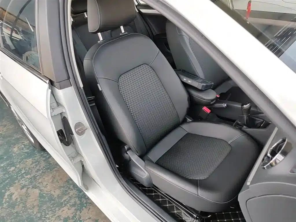 Jetta VA3 2021 1.5L Manual Enjoy Edition — миниатюра 25