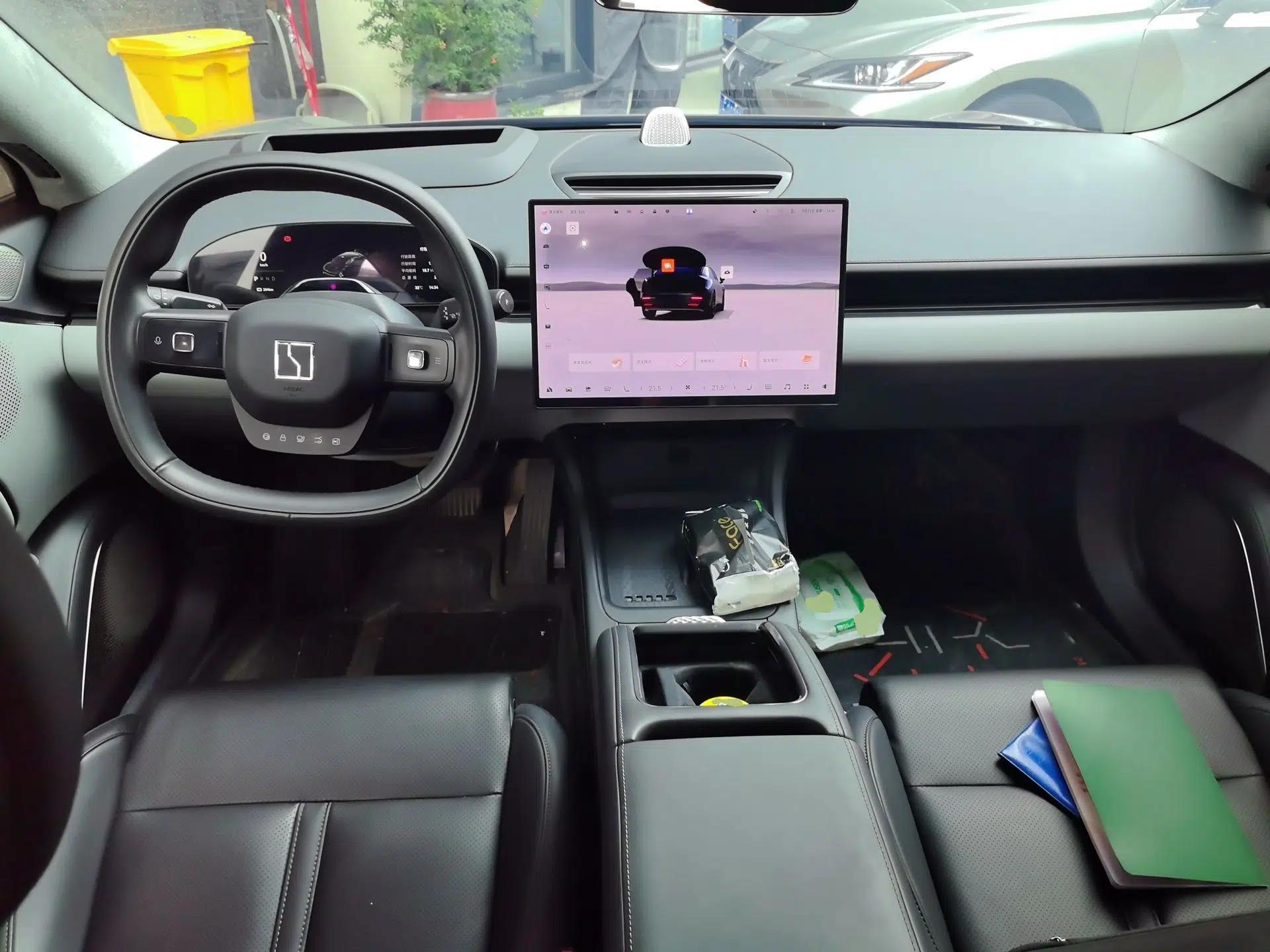 Zeekr 007 2025 Rear-Drive Intelligent Driving Version 75 kWh — миниатюра 10